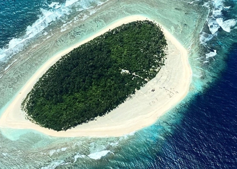 Salva nuestras almas: marineros en una isla desierta fueron encontrados gracias a la inscripción SOS