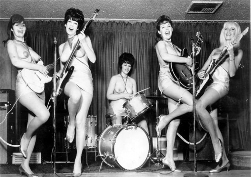 Senos cantores: grupos musicales en topless de la segunda mitad del siglo XX