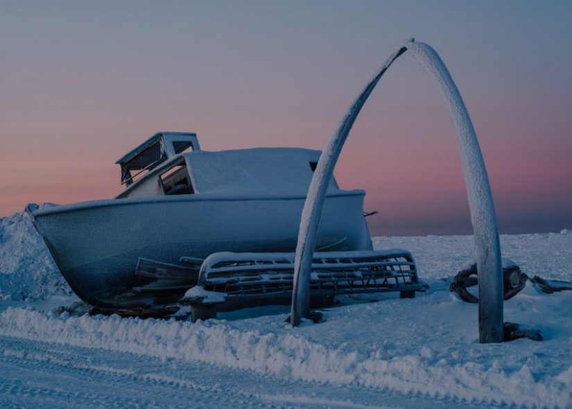 Snow-covered landscapes and the polar night: how life works in the northernmost city of Alaska