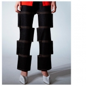 Strange designer jeans from a brand from South Korea impress and fascinate