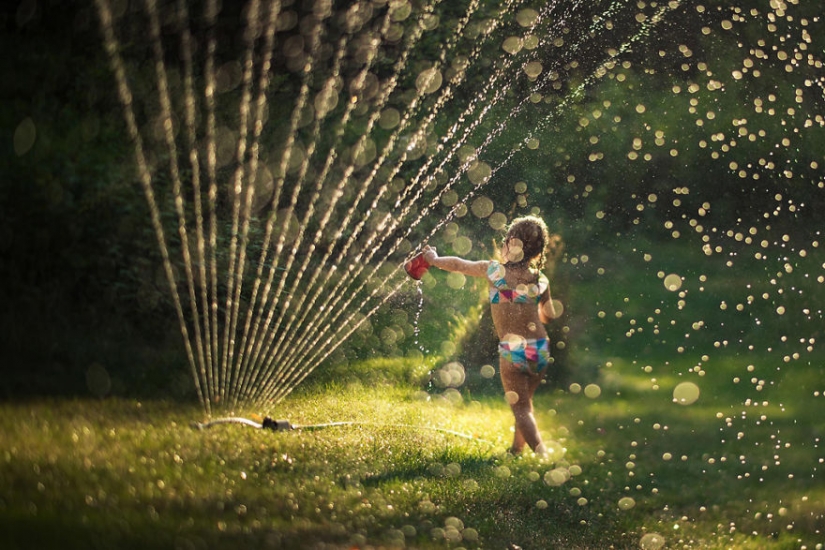 Summer without the Internet: finalists of the photo contest about childhood in nature
