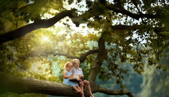 Summer without the Internet: finalists of the photo contest about childhood in nature