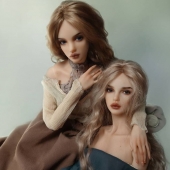 The artist creates dolls that look so real that we really wait for them to say: "Hello!"