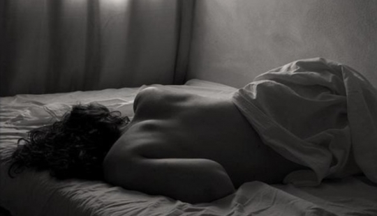 The irony in Texas: a naked stranger in a strange house was not happy