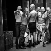 "The rebellious spirit of the old lady of England": previously unknown photos of skinheads of the 60-80s were published