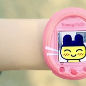 The Tamagotchi are back! Now this is a smart watch that your children will definitely like