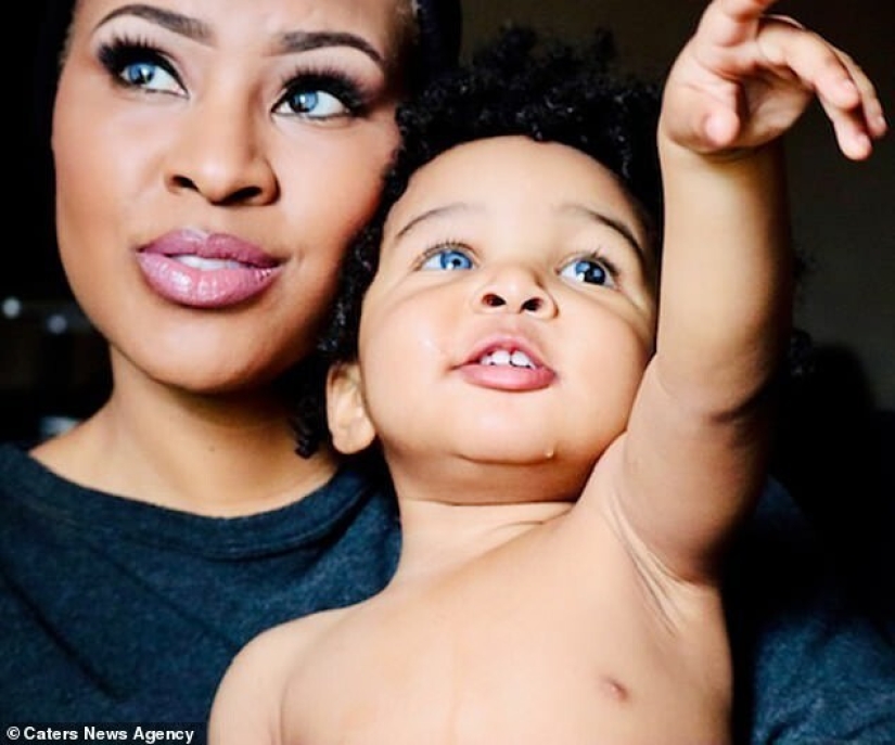 This American woman and her little son conquered the Internet with their unusual eyes