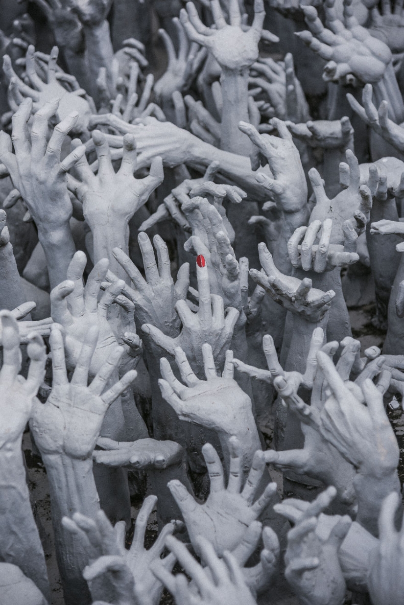 This white temple in Thailand is heaven and hell