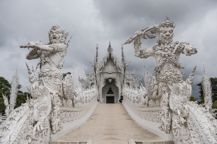 This white temple in Thailand is heaven and hell