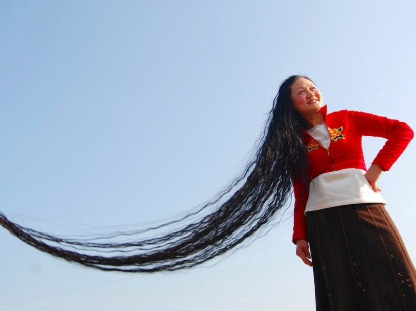 Top 10 de los propietarios de pelos más largos en el mundo