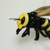 Twist, twirl, I want to cheat: Japanese creates realistic animal figures from balloons