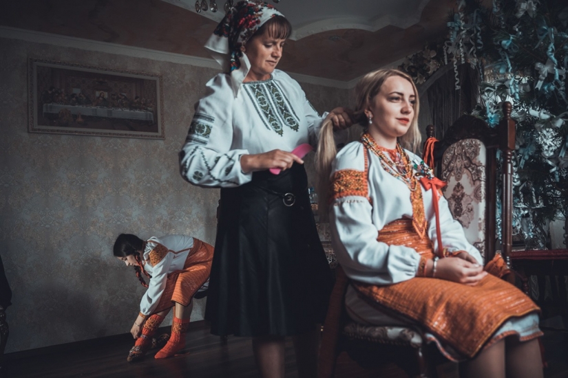 Ukraine through the eyes of a Dutchman: a terrific series of photos about life of Hutsuls