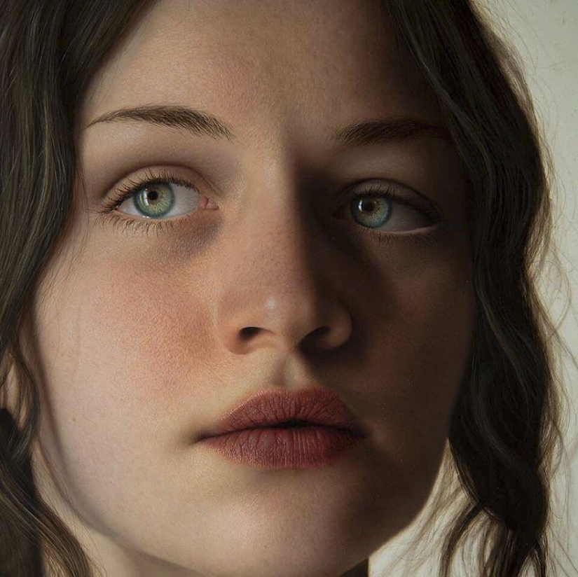 Ultra-realistic portraits with a pinch of the otherworldly by the artist Marco Grassi