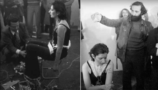 Un experimento terrible: la artista permaneció en posición de atención durante 6 horas y permitió que el público hiciera cualquier cosa con ella