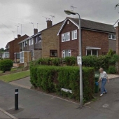 Una mujer británica vio a su madre que murió hace un año y medio en el panorama de Google Earth