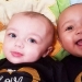 Uno es blanco, el otro bronceado: un caso raro de gemelos que nacen con diferentes colores de piel