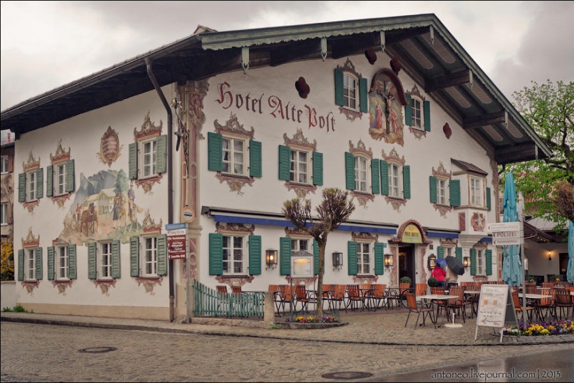 What a painted alpine village looks like