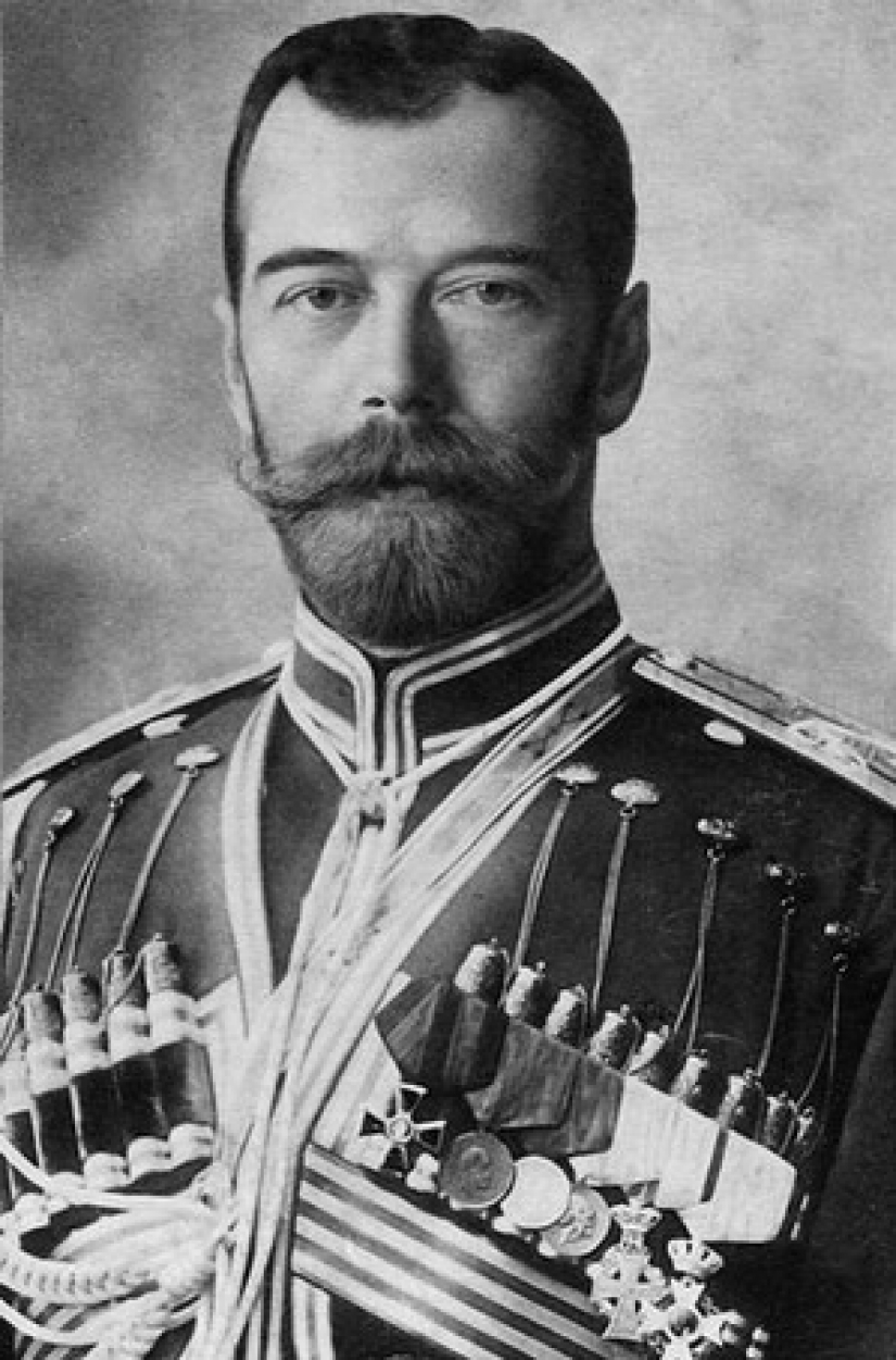 What do the modern descendants of the Romanovs look like?