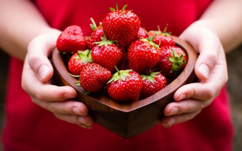 10 amazing properties of strawberries that you had no idea about