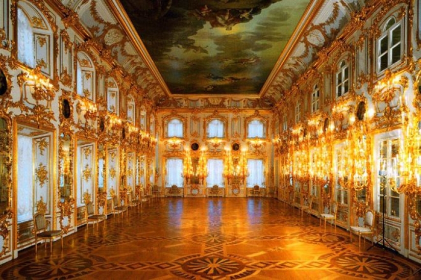 10 edificios en San Petersburgo que son increíbles por dentro