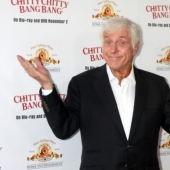 10 estrellas que, para sorpresa de muchos, siguen vivas