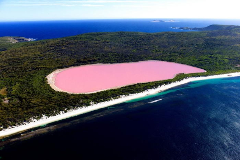 10 Incredible Places That Really Exist