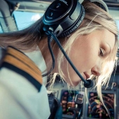 10 most beautiful female pilots who conquered Instagram