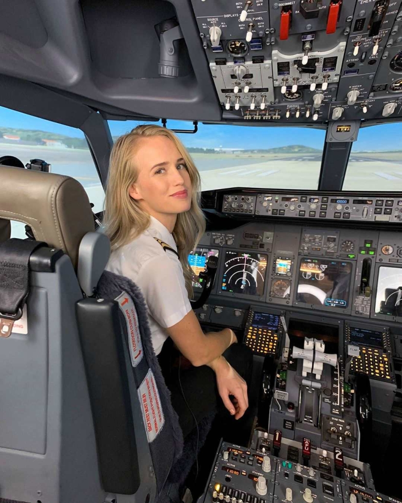 10 most beautiful female pilots who conquered Instagram