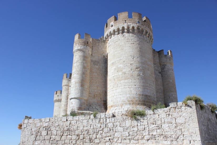 10 most interesting Spanish castles