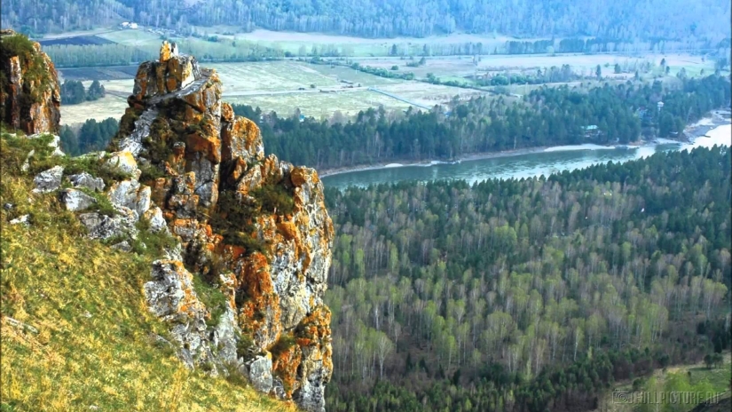 10 razones para visitar las montañas de Altai