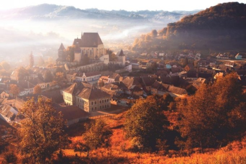 11 places where autumn looks really great