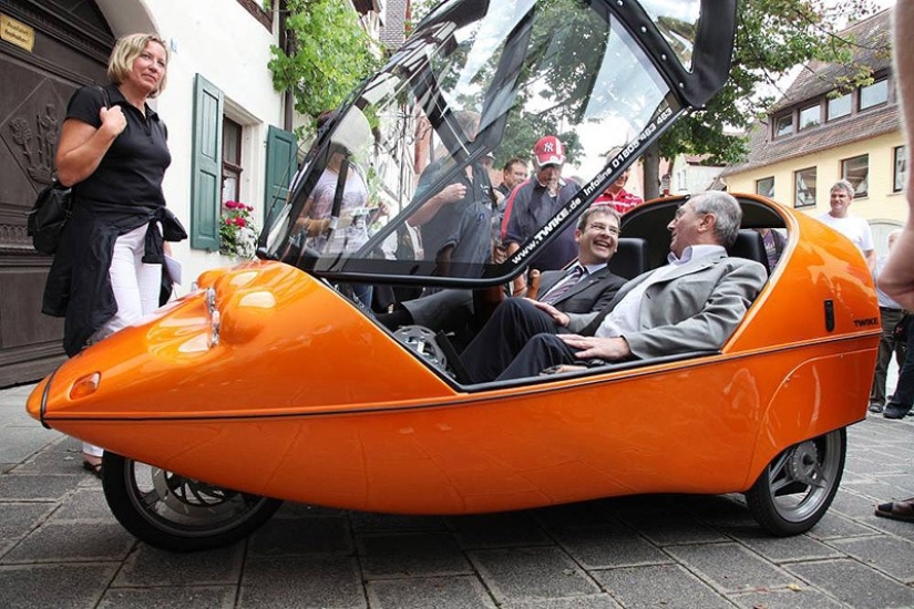 12 of the strangest cars the world has seen