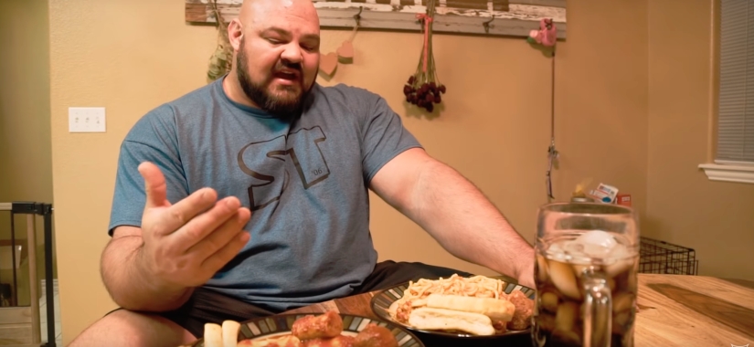 12 thousand calories a day: the diet of the strongest man on Earth
