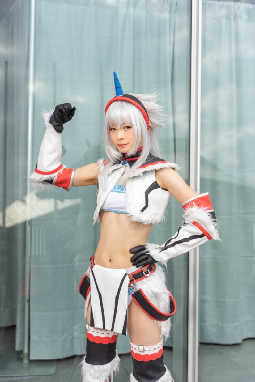 13 photos of the best cosplayers from Tokyo Game Show 2019