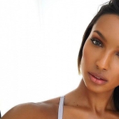 15 photos of Jasmine Tookes — a model who is worth your attention