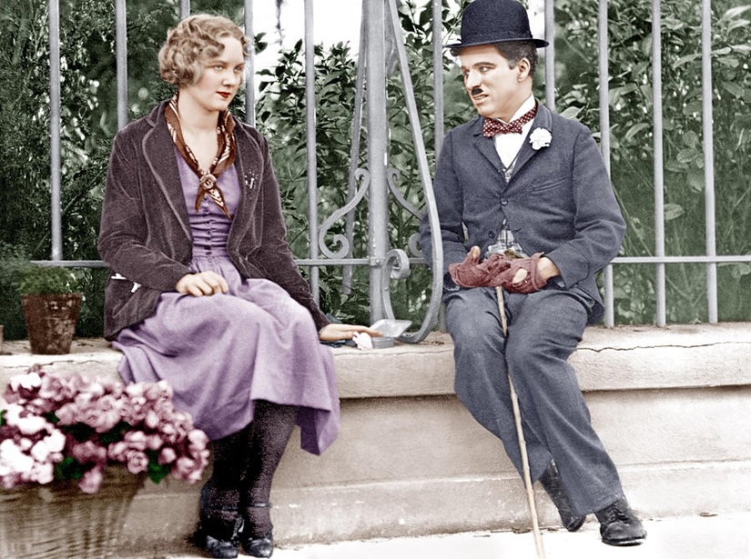 15 raras fotografías coloreadas de Charlie Chaplin tomadas en las décadas de 1910 y 1930
