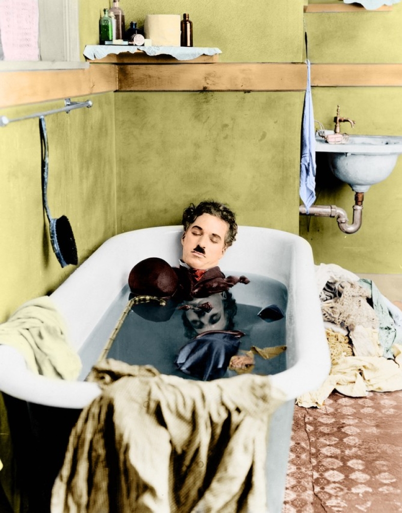 15 rare colorized photographs of Charlie Chaplin taken in the 1910s and 1930s