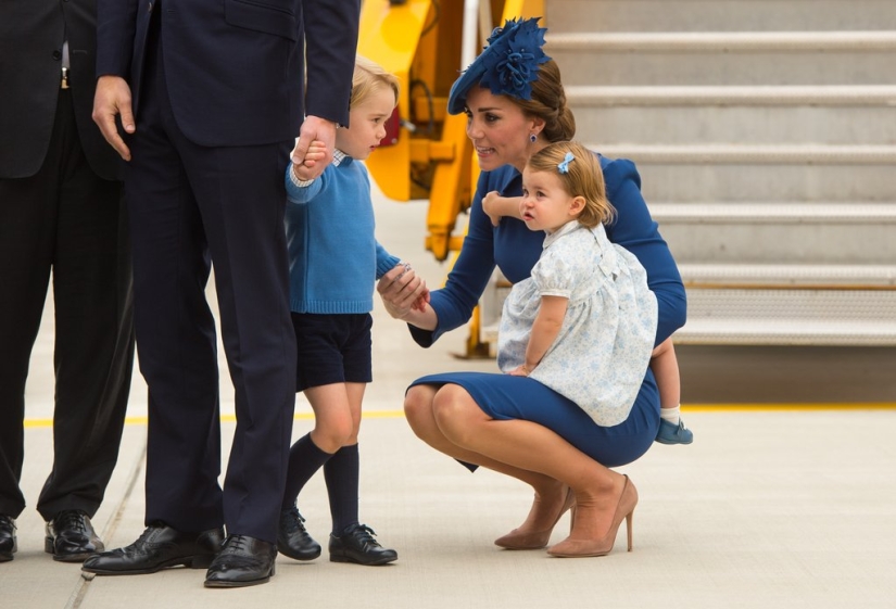 16 photos of Kate Middleton, in which an ordinary mother recognizes herself