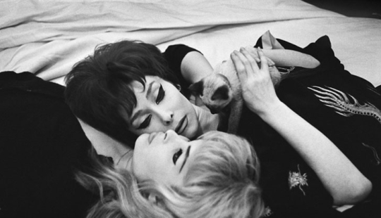 17 fotos de prostitutas y gigolós que se han convertido en obras de arte