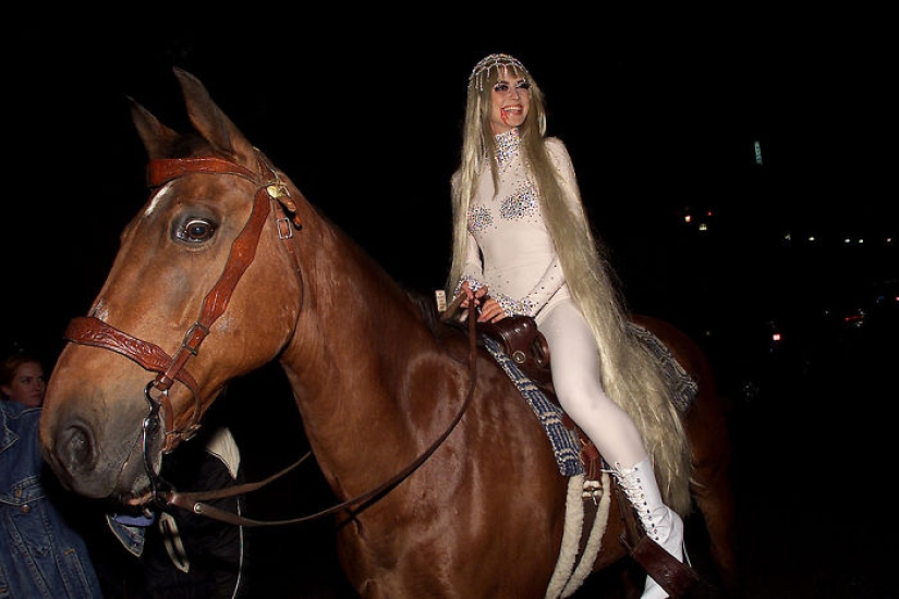 18 proofs that Heidi Klum is the queen of Halloween