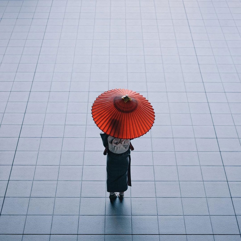 20 frames of street photography that reveal an unknown side of Japan