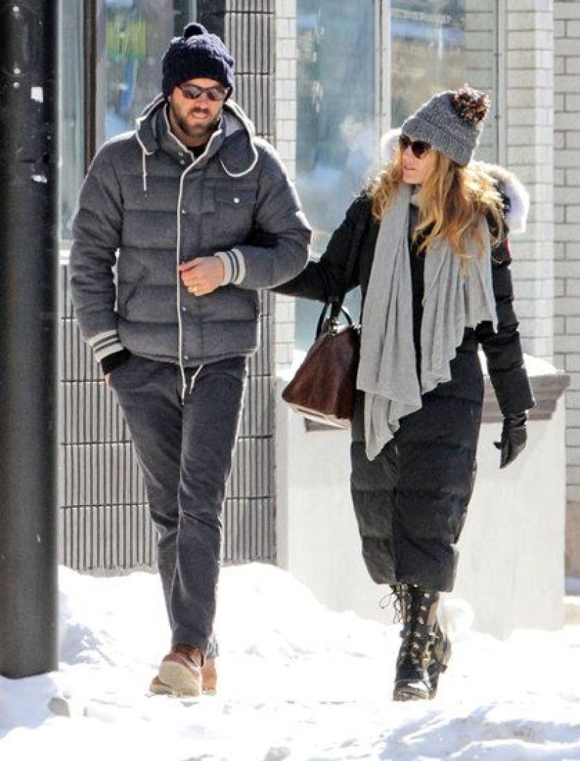 20+ frames that prove that Ryan Reynolds and Blake Lively are the best couple in the world