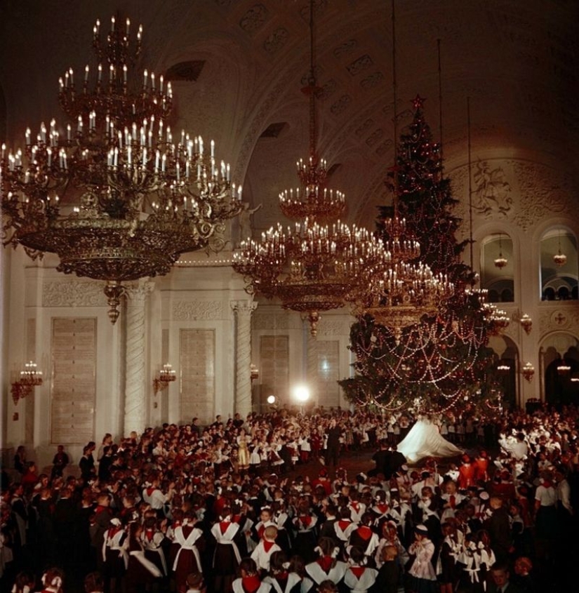 20 happy photos from Soviet childhood