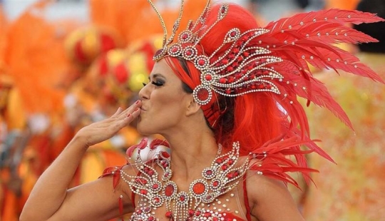 20 imágenes vívidas de carnavales de todo el mundo