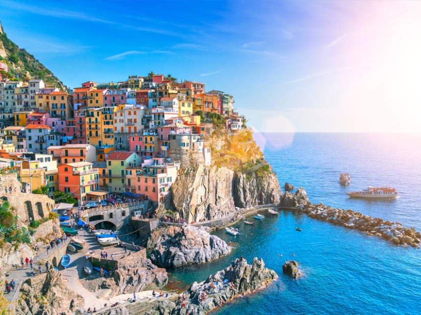 20 mini-cities that are so good you can't believe they're real