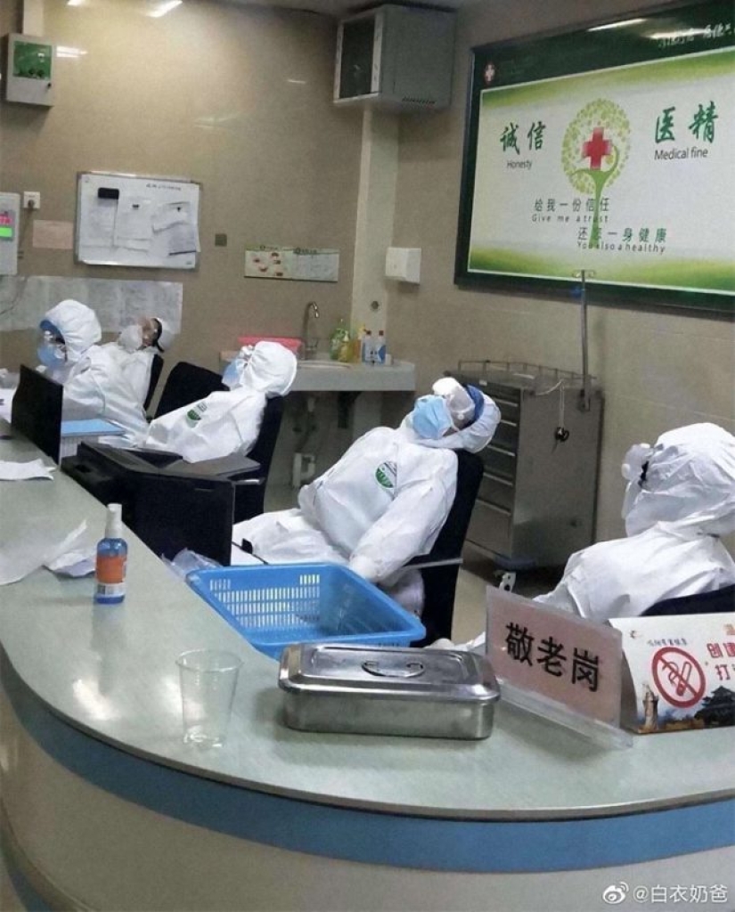 25 photos about the everyday life of medical staff in Wuhan infected with coronavirus