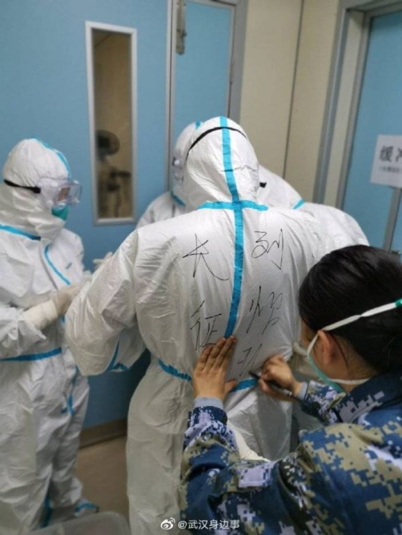 25 photos about the everyday life of medical staff in Wuhan infected with coronavirus