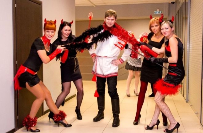 40 killer photos from new year corporate parties, which is not a joke laugh and surprise