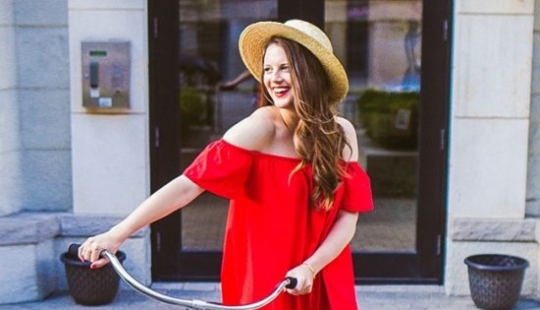 6 Gorgeous Dresses Every Woman Should Have