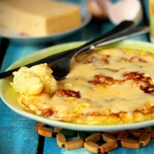 7 delicious omelets for a variety of breakfasts. It would be morning soon!